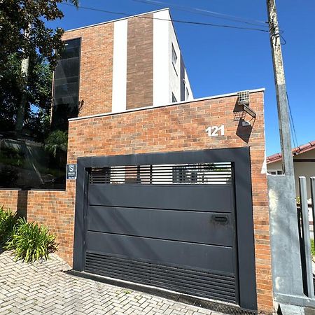 23- Studio Luxo Perfeito กูรีตีบา ภายนอก รูปภาพ